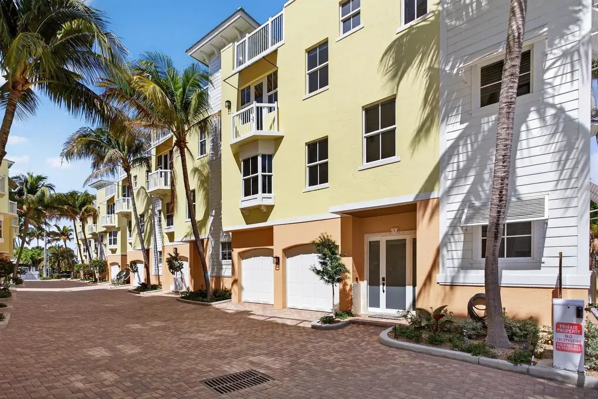 4332 Seagrape Drive # 7, Lauderdale By The Sea FL 33308