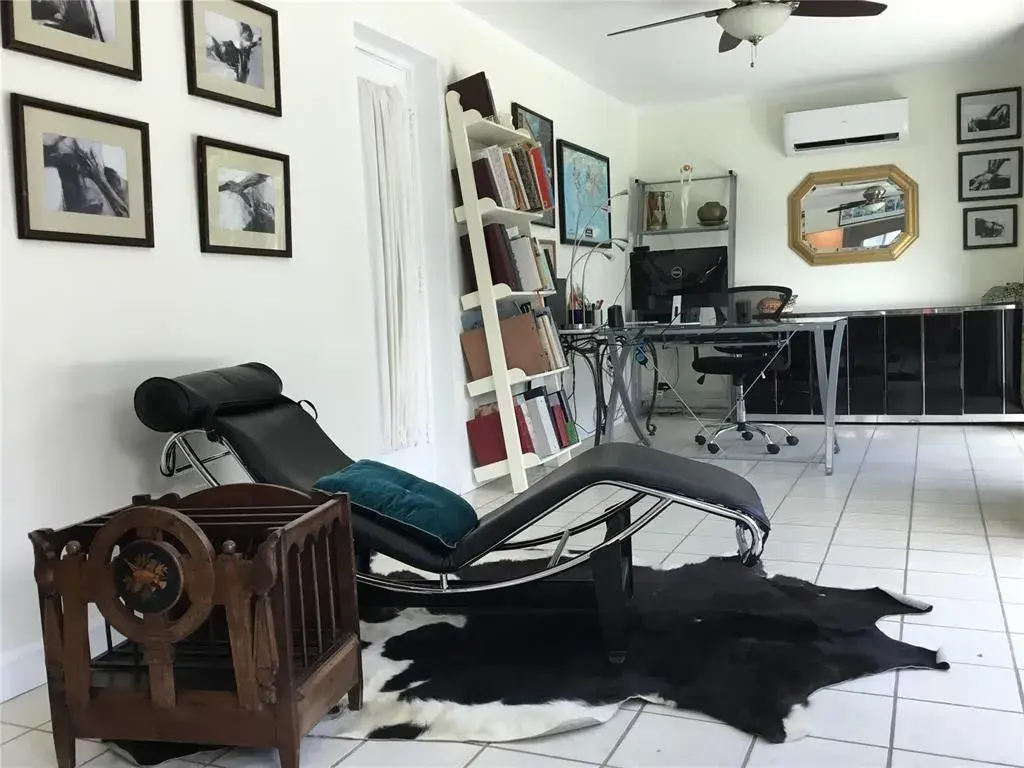 1250 Arthur Street, Hollywood FL 33019