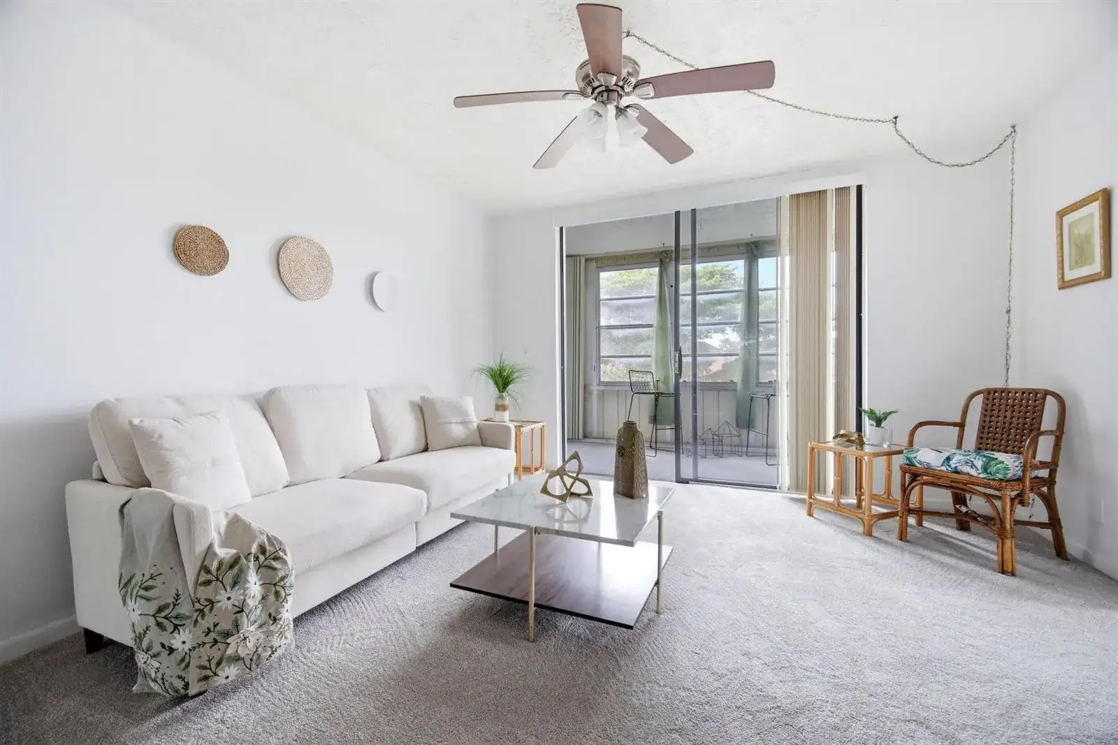 2801 Somerset Drive # 401, Lauderdale Lakes FL 33311 photo 3