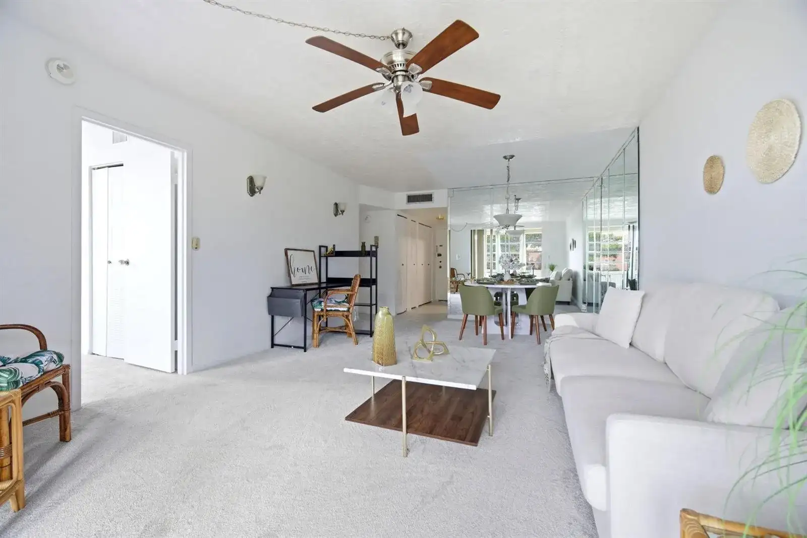 2801 Somerset Drive # 401, Lauderdale Lakes FL 33311 photo 4