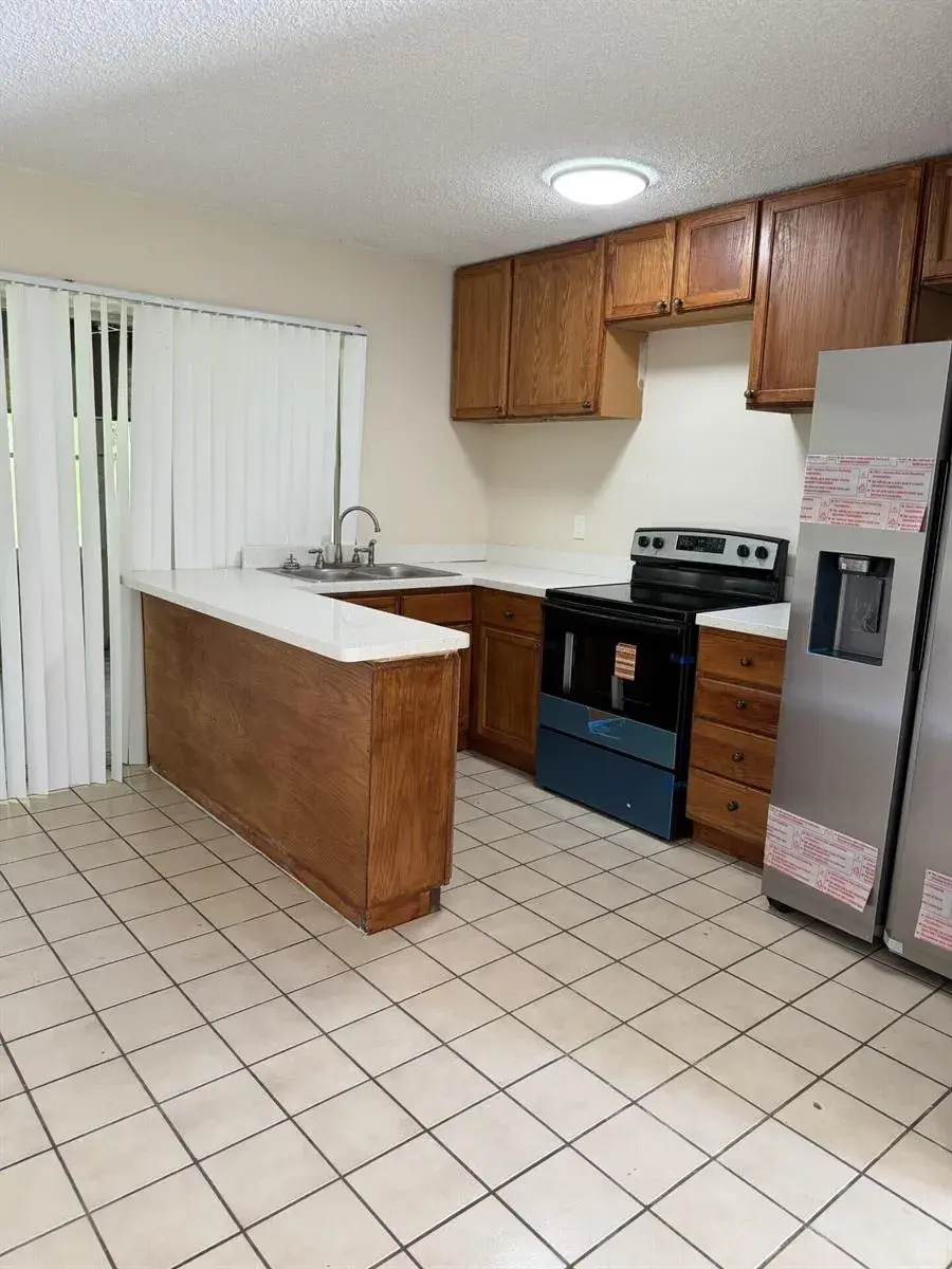 1873 NW 46th Street, Fort Lauderdale FL 33309