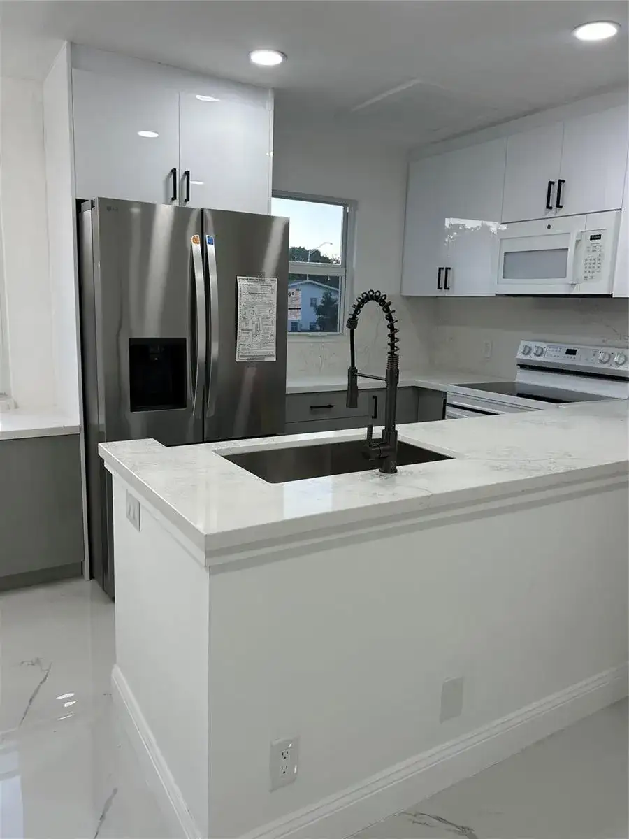 115 Ventnor F # 115, Deerfield Beach FL 33442 photo 3