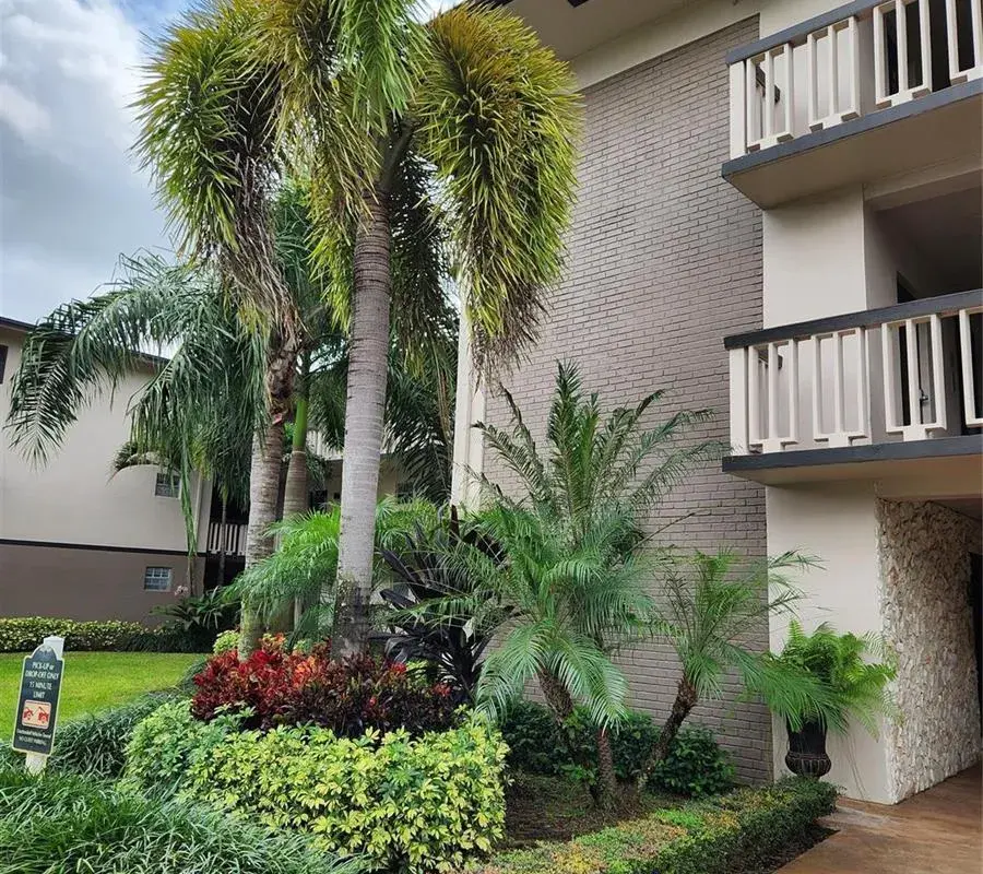 4900 Washington Street # 309, Hollywood FL 33021