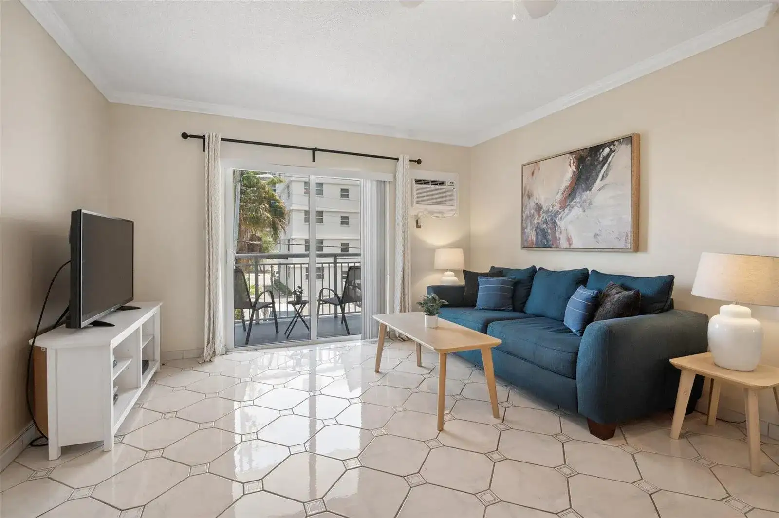 720 Orton Avenue # 206, Fort Lauderdale FL 33304 photo 4