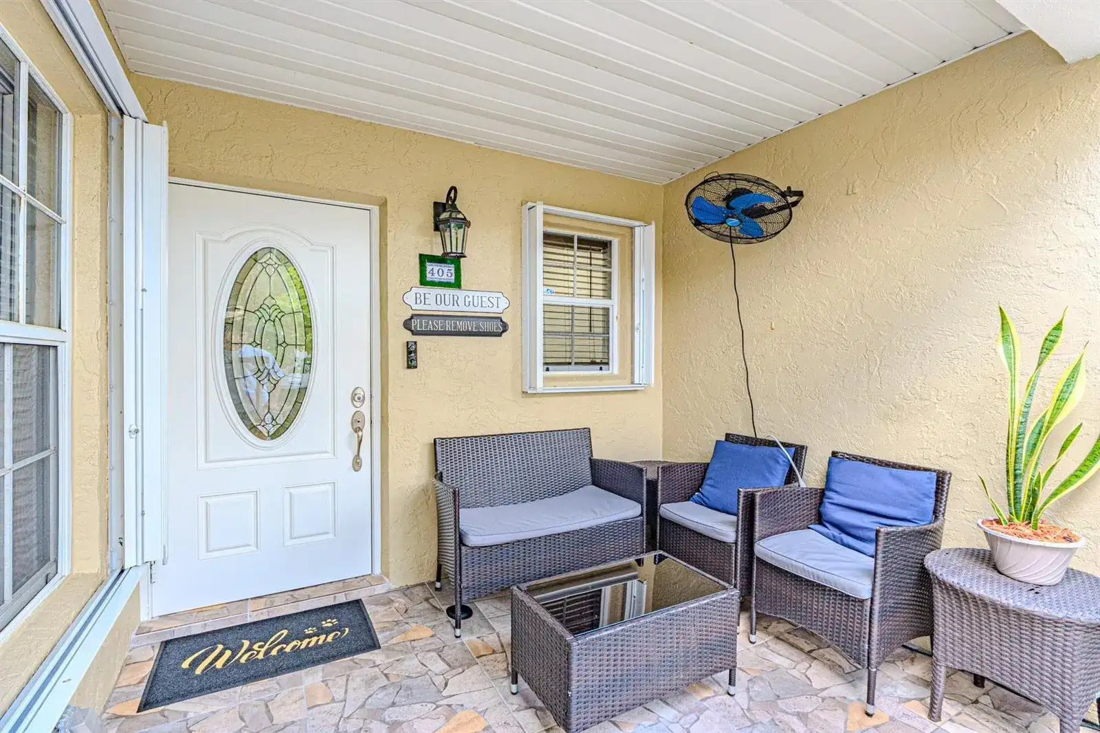 405 Maplewood Drive # 405, FL 33415 photo 4