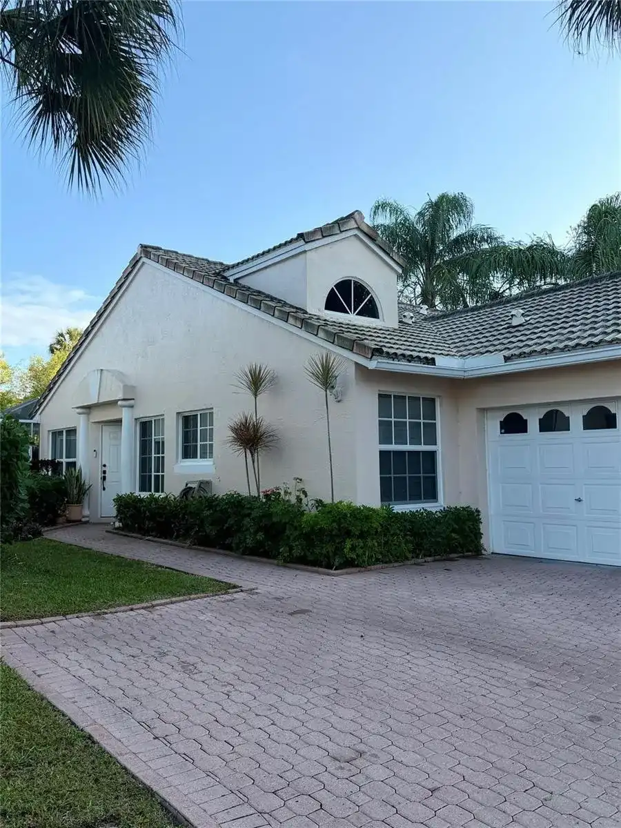 7267 Panache Way, Boca Raton FL 33433
