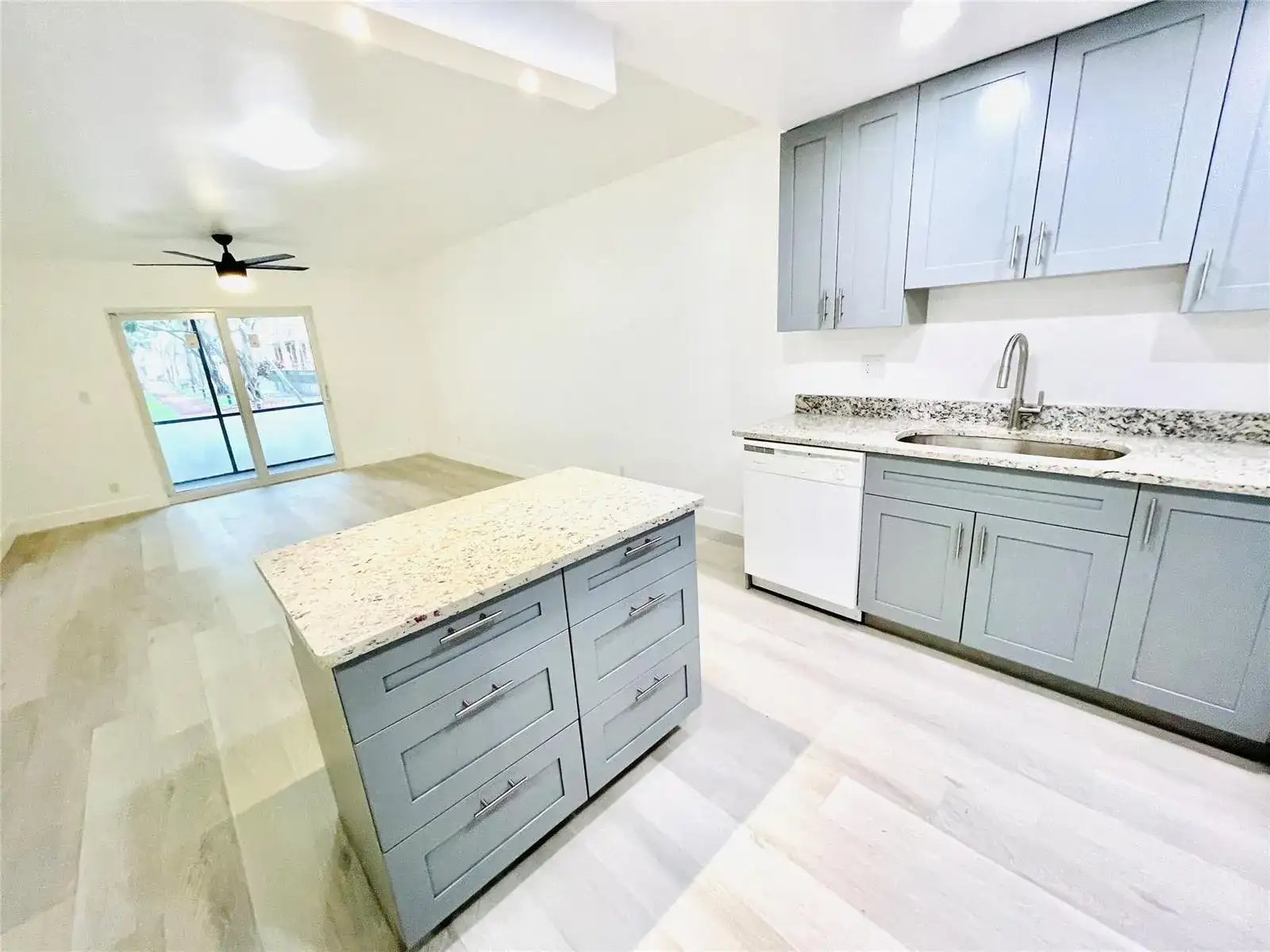 257 S Cypress Road # 414, Pompano Beach FL 33060 photo 3
