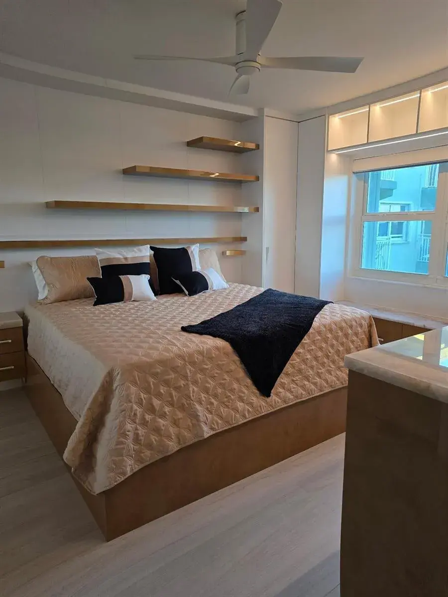 1035 Hillsboro Mile # 32, Hillsboro Beach FL 33062