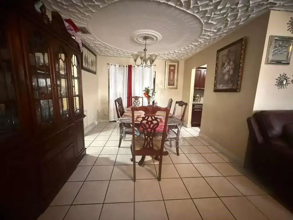5836 Wiley Street, Hollywood FL 33023 photo 5