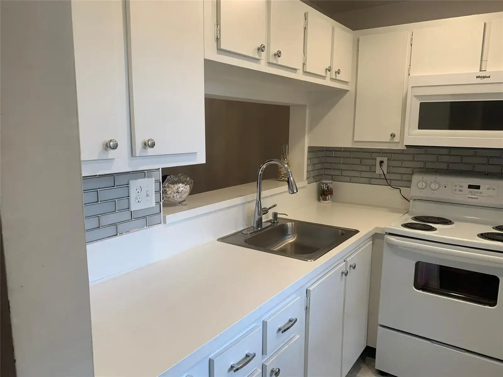 9081 Lime Bay Boulevard # 214, Tamarac FL 33321 photo 3