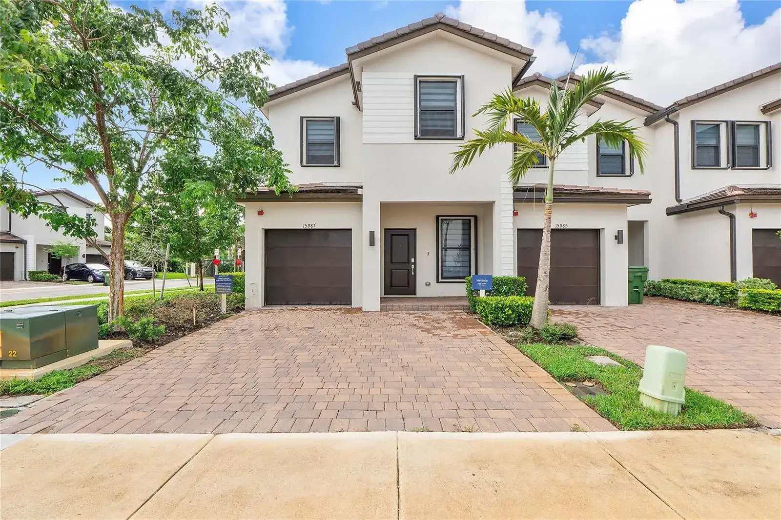 15987 SW 2nd Place # 1, Pembroke Pines FL 33027 photo 4