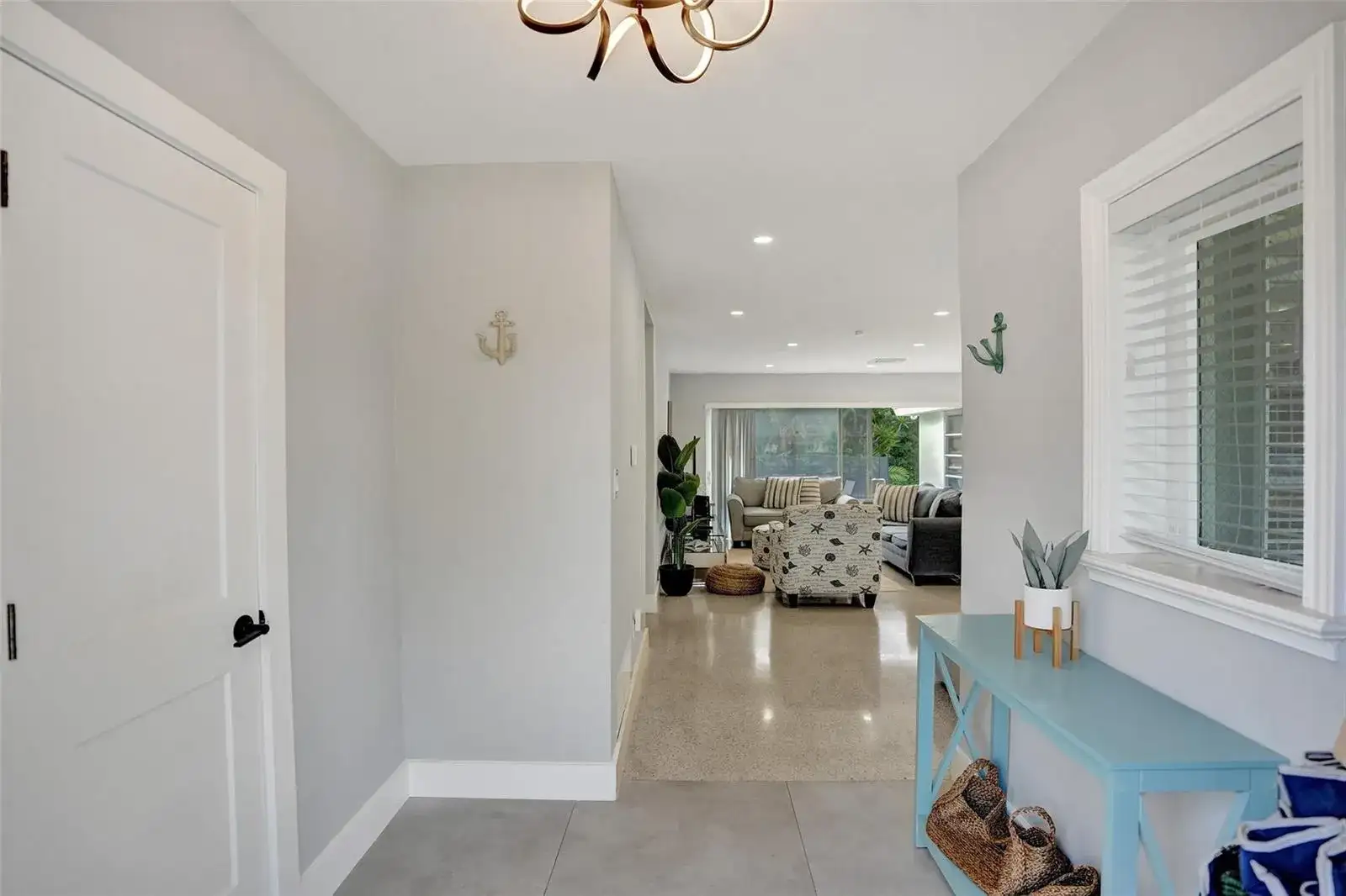 260 Allenwood Drive, Lauderdale By The Sea FL 33308 photo 4