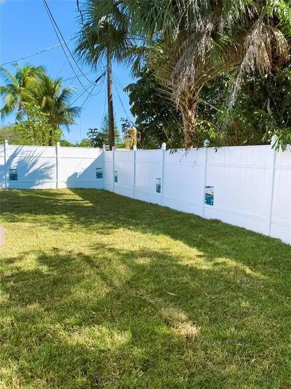 320 NW 4th Avenue # 3, Deerfield Beach FL 33441 photo 2
