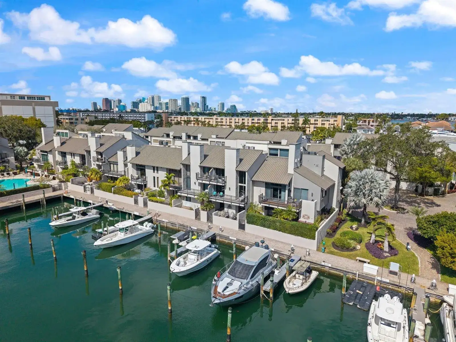 16 Portside Drive # 16c, Fort Lauderdale FL 33316 photo 4