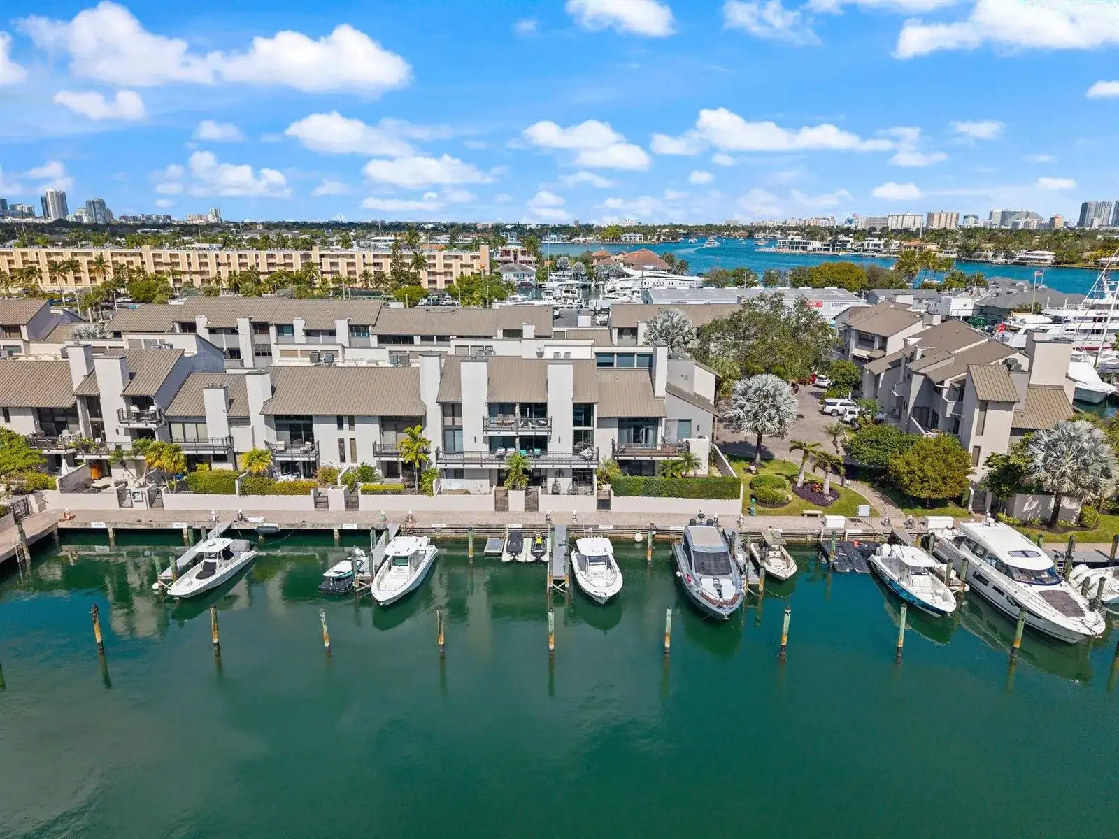 16 Portside Drive # 16c, Fort Lauderdale FL 33316 photo 5