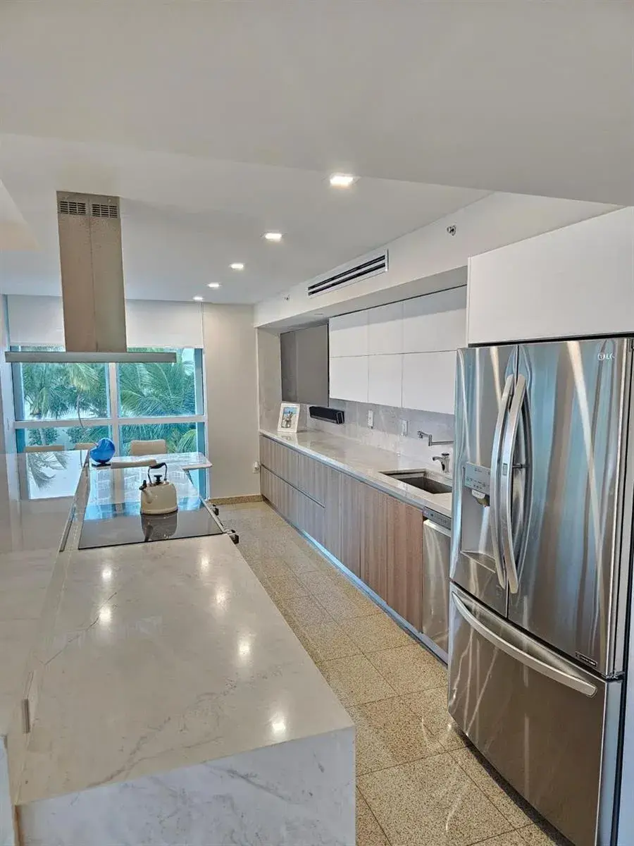 16500 Collins Avenue # 356, Sunny Isles Beach FL 33160