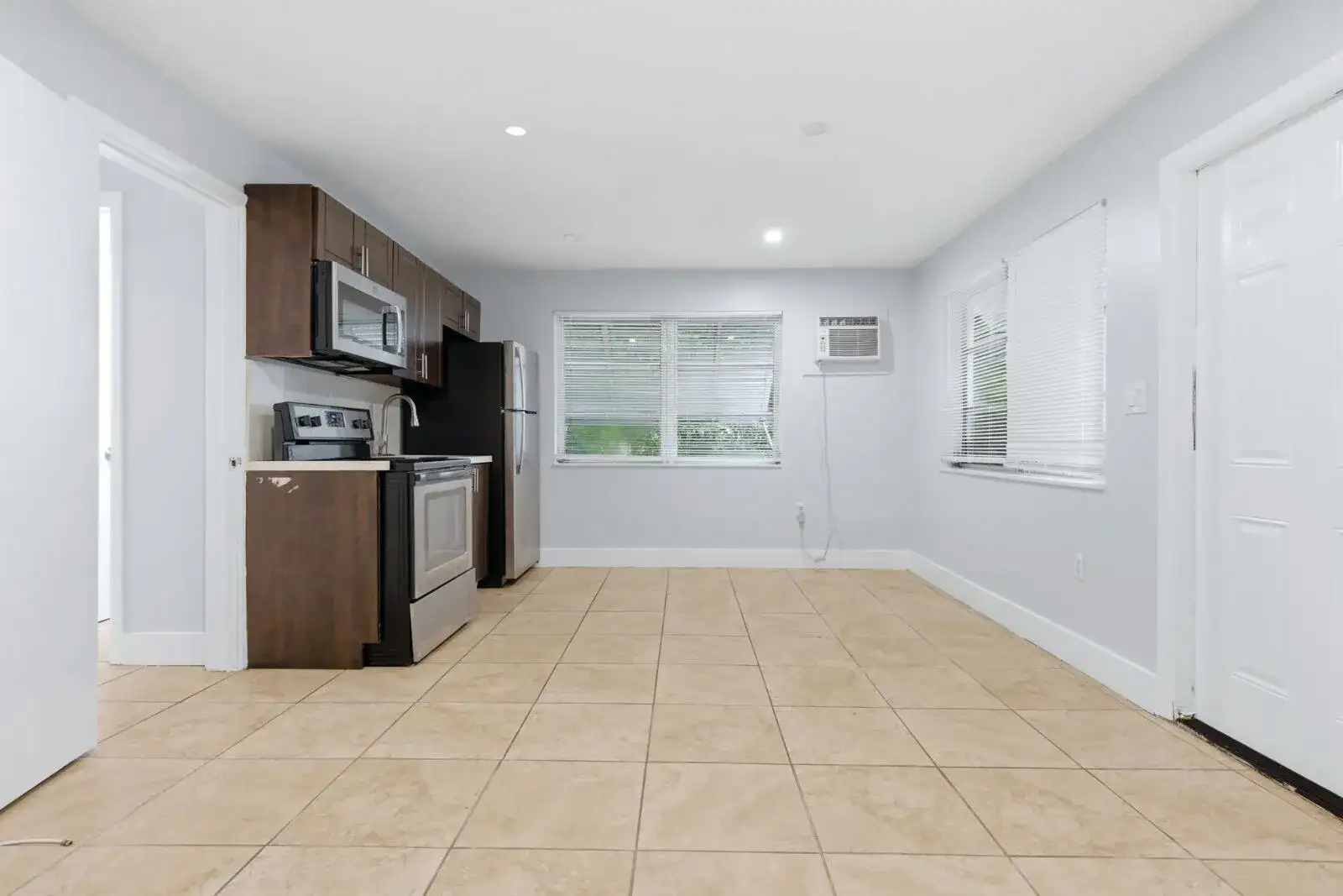 1964 NE 172nd Street # 5, North Miami Beach FL 33162 photo 3