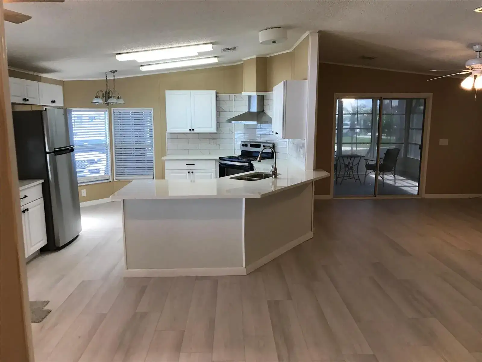 1703 SW 35th Circle, Okeechobee FL 34974 photo 4