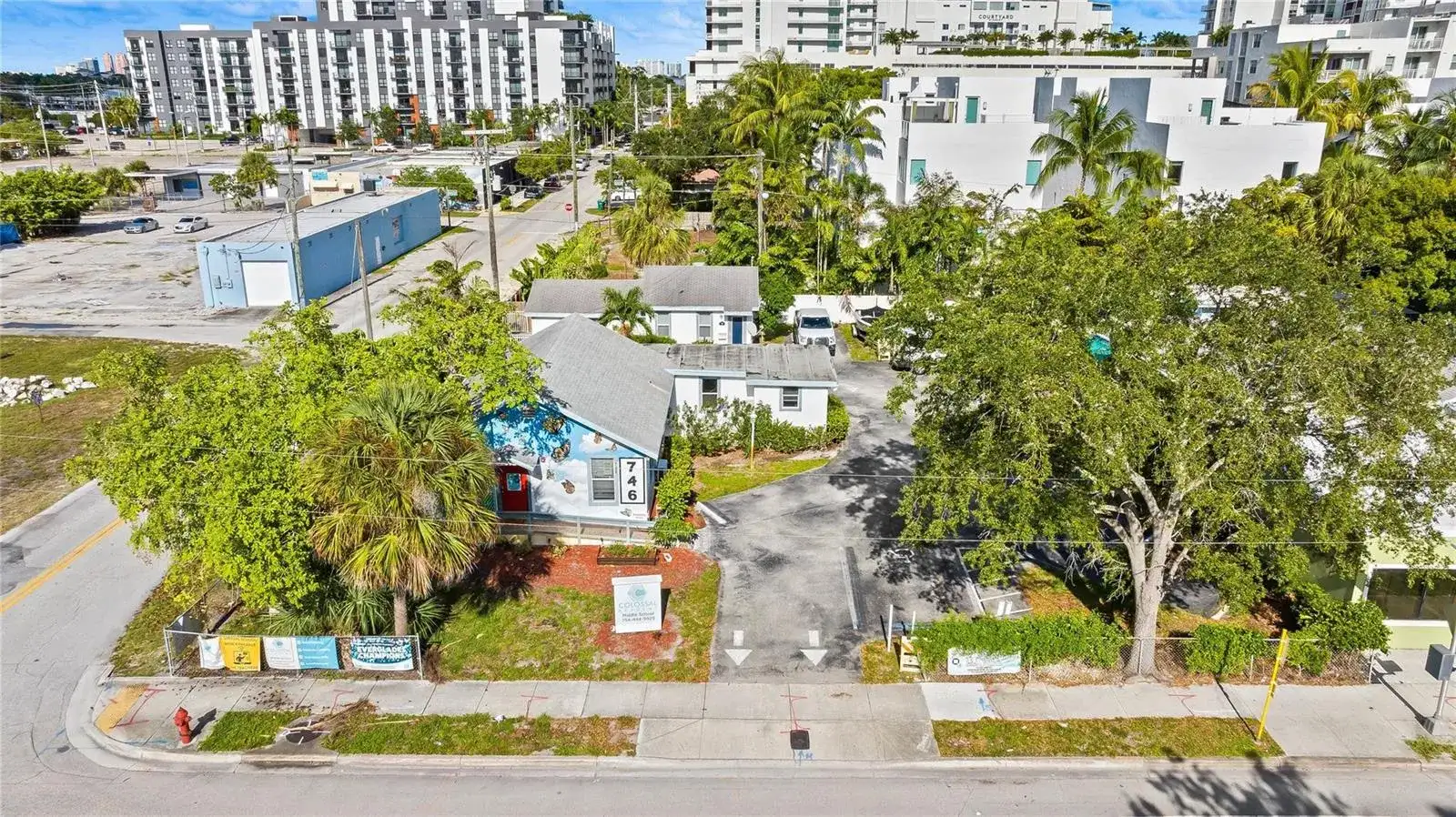724-746 NE 3rd Avenue, Fort Lauderdale FL 33304 photo 2