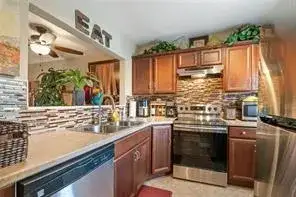 5151 W Oakland Park Boulevard # 204, Lauderdale Lakes FL 33313