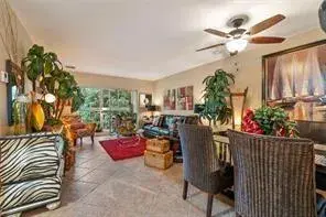 5151 W Oakland Park Boulevard # 204, Lauderdale Lakes FL 33313