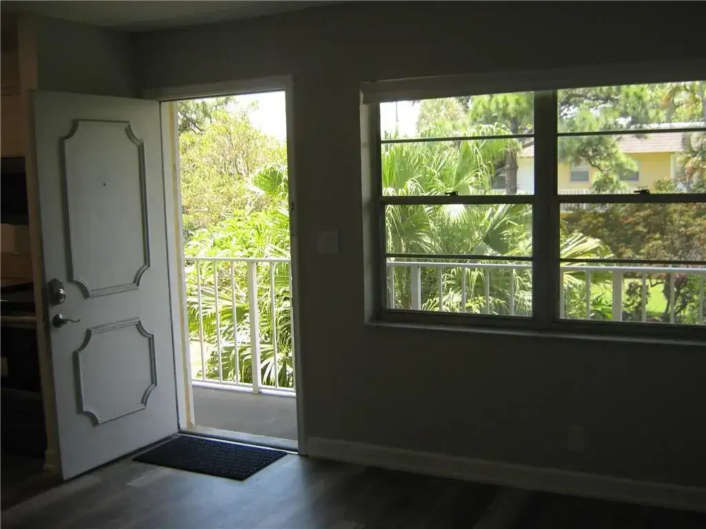 5162 NE 6th Avenue # 317, Oakland Park FL 33334 photo 3