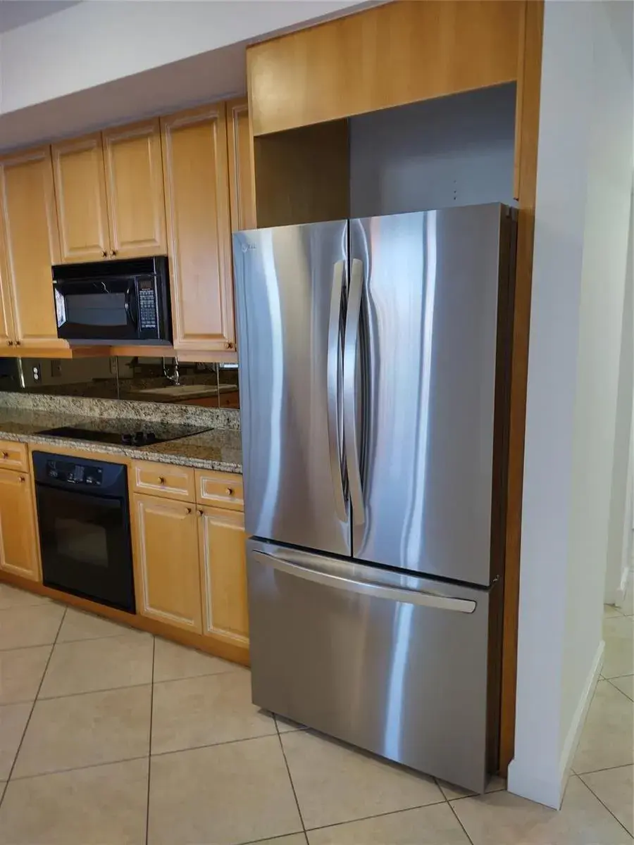 100 S Birch Road # 1005d, Fort Lauderdale FL 33316