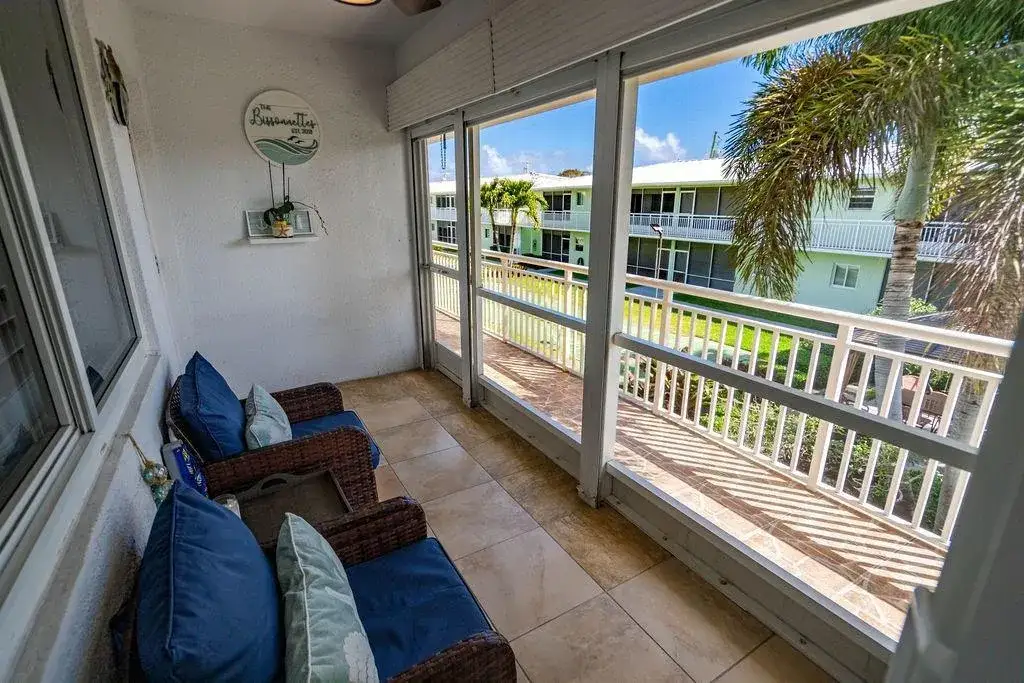 2100 NE 38th Street # 229, Lighthouse Point FL 33064