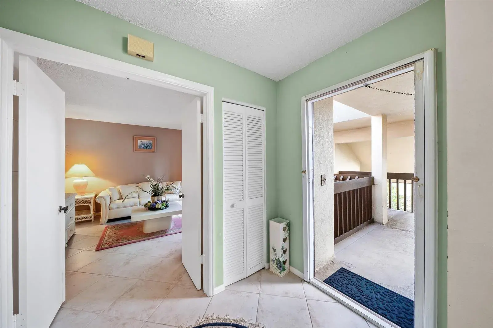 5306 Cedar Lake Drive # 203, Boynton Beach FL 33437