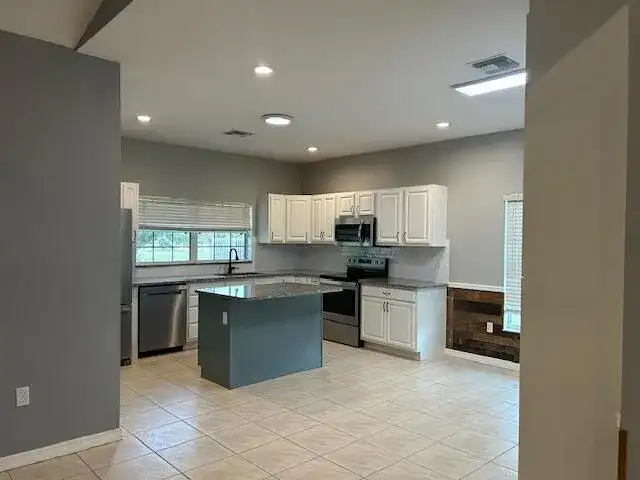 1301 SW 83rd Avenue, Okeechobee FL 34974 photo 3