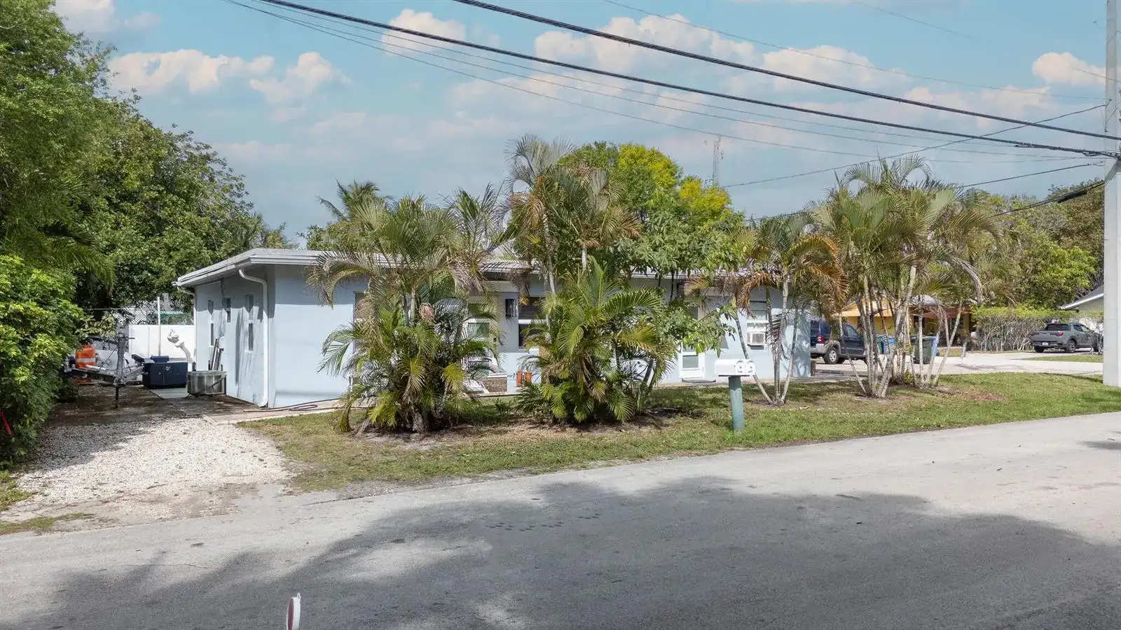 3431 NE 13th Avenue, Oakland Park FL 33334 photo 4