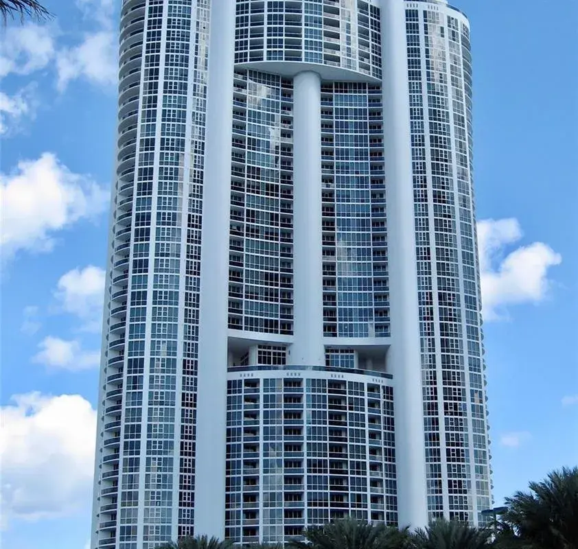 18201 Collins Avenue # 3301a, Sunny Isles Beach FL 33160