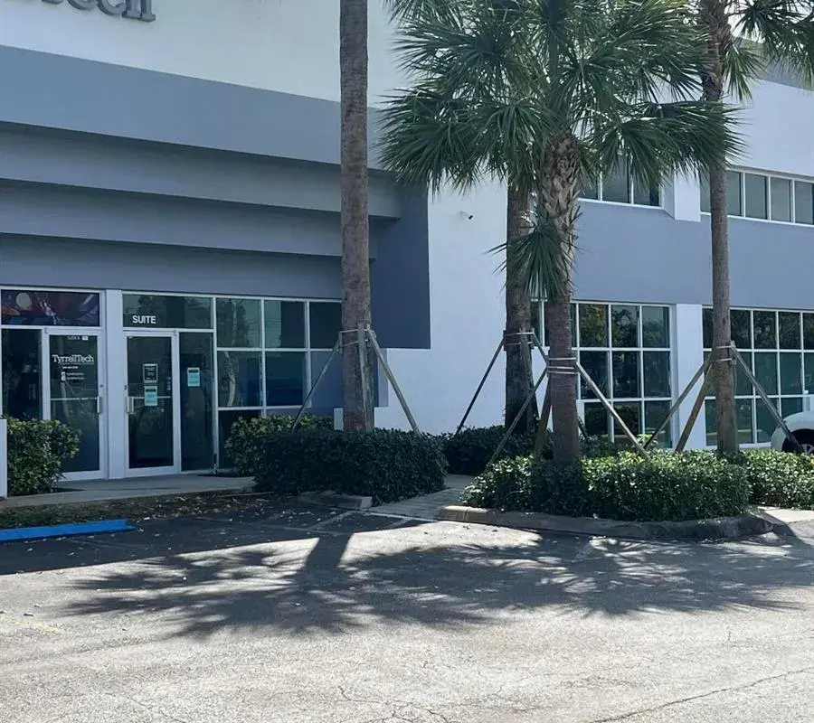 2400 W Copans, Pompano Beach FL 33069