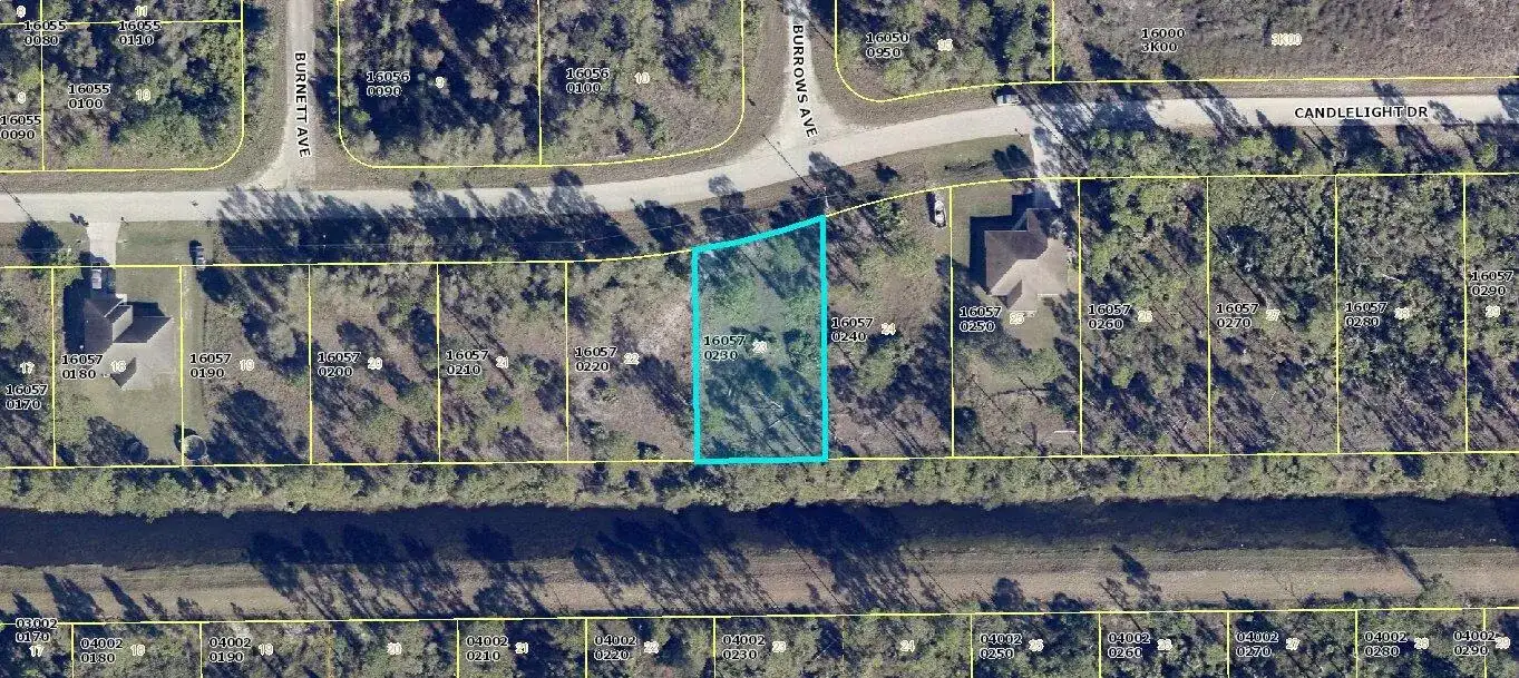 1048 Candlelight Drive, Lehigh Acres FL 33974 photo 2