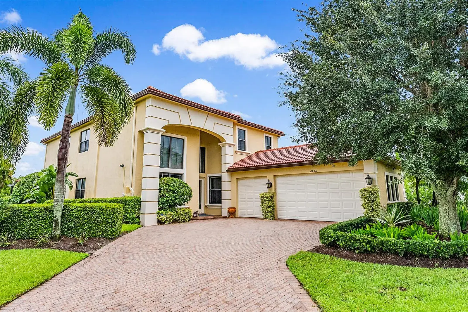 6786 Fox Hollow Drive, West Palm Beach FL 33412