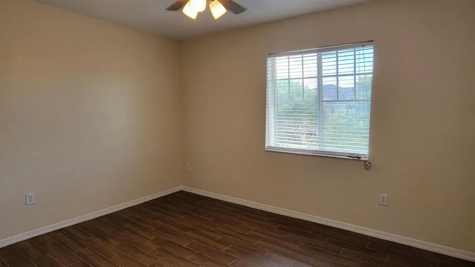 6533 Emerald Dunes Drive # 304, West Palm Beach FL 33411 photo 3