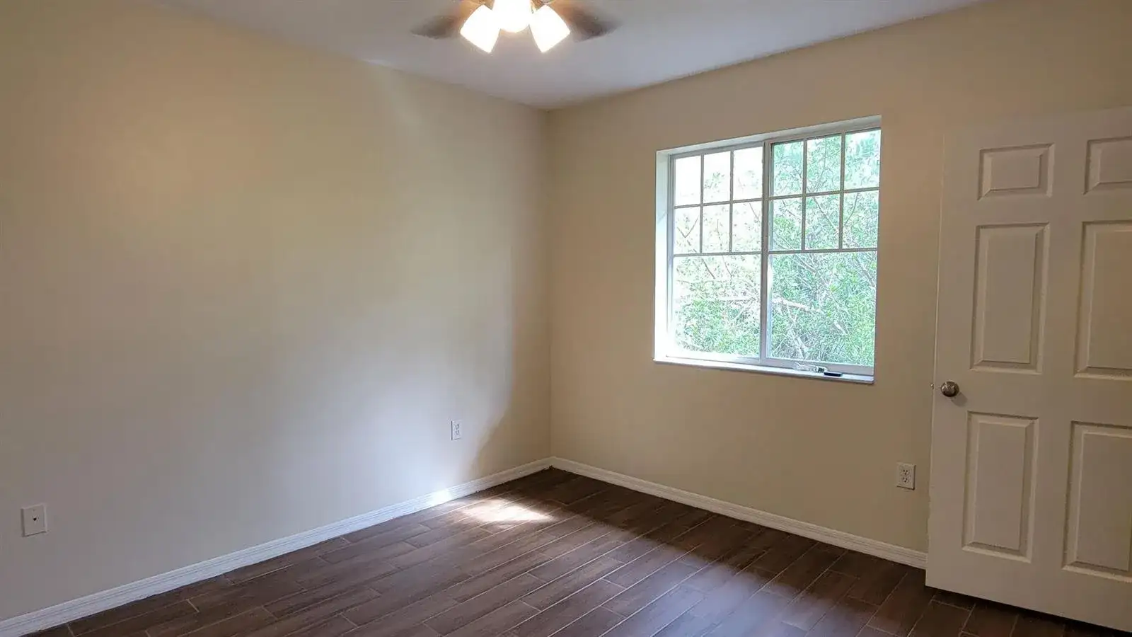 6533 Emerald Dunes Drive # 304, West Palm Beach FL 33411 photo 4
