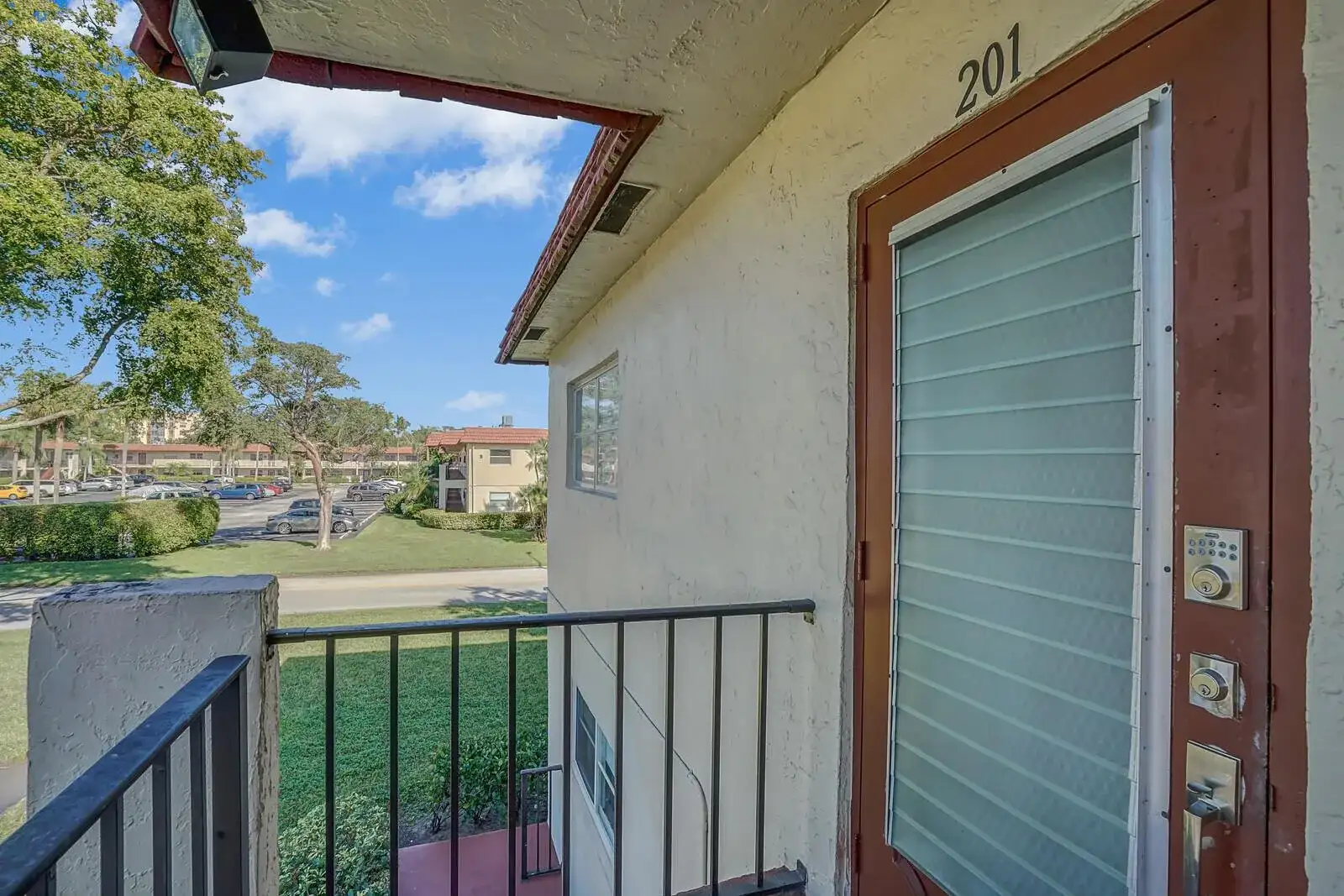 6 Abbey Lane # 201, Delray Beach FL 33446 photo 3