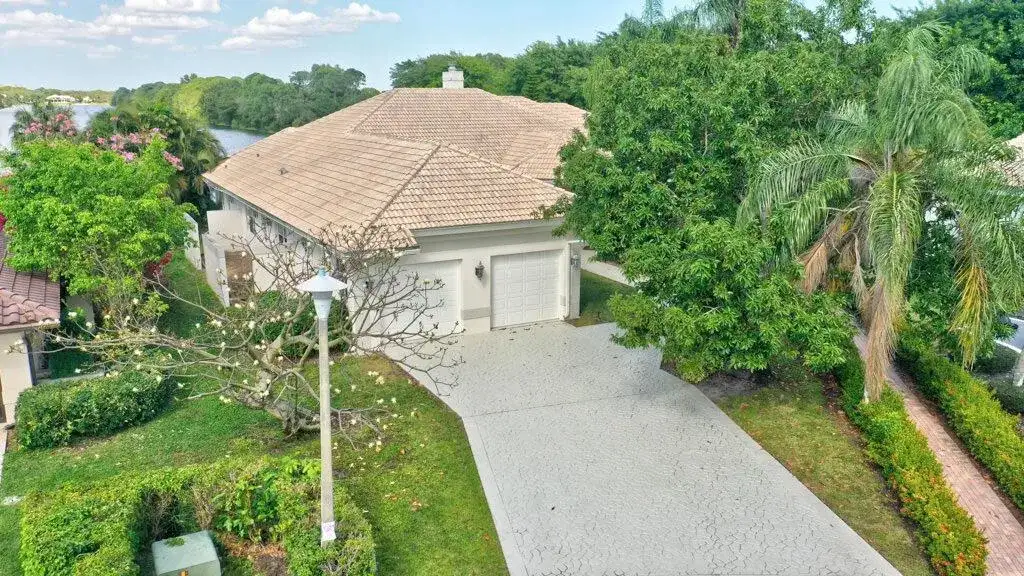 1823 SW 17th Street, Boca Raton FL 33486 photo 2