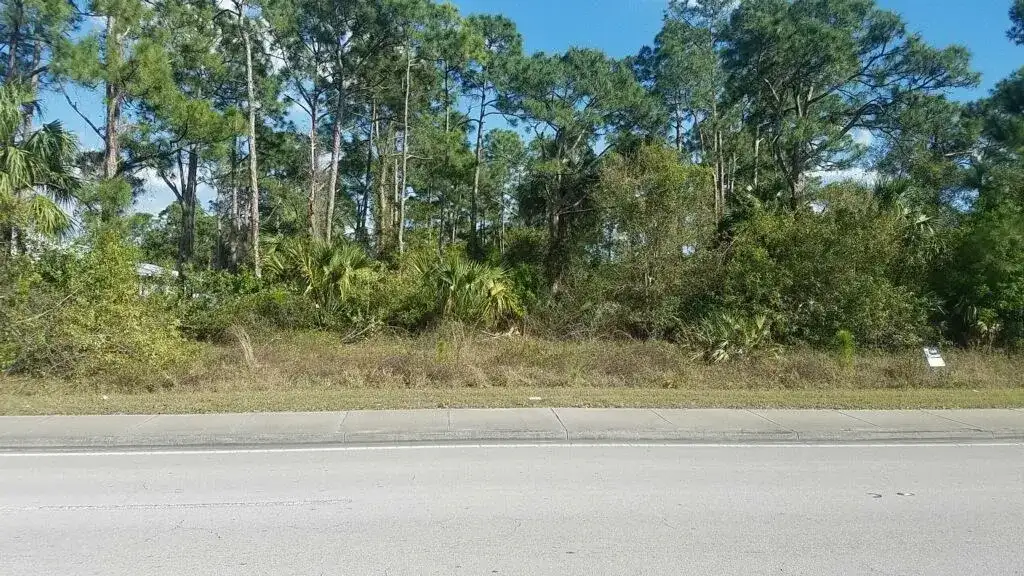 2773 SW Port St Lucie Boulevard, Port St. Lucie FL 34953 photo 4
