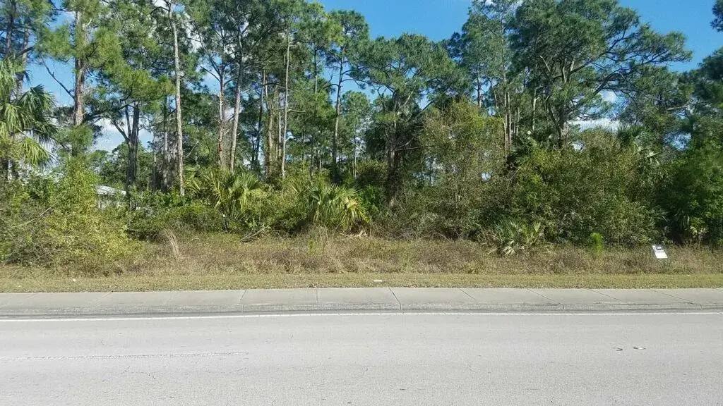 2773 SW Port St Lucie Boulevard, Port St. Lucie FL 34953