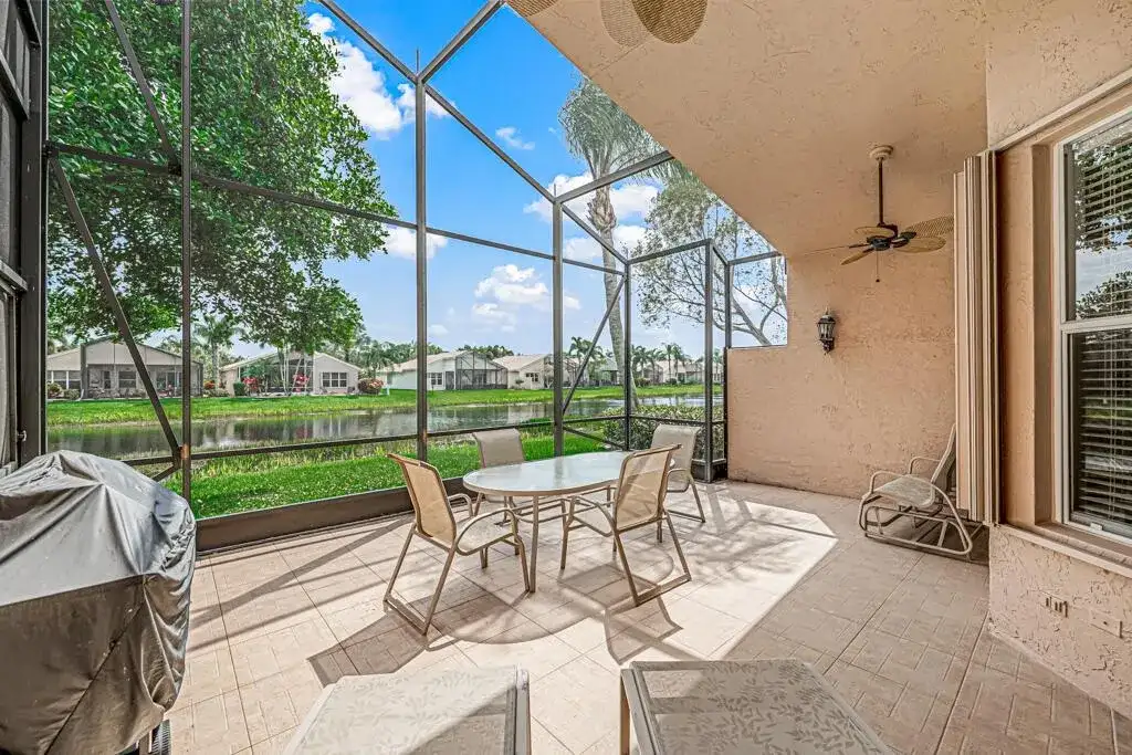 8200 Playa Del Sur Boulevard, Lake Worth FL 33467 photo 3