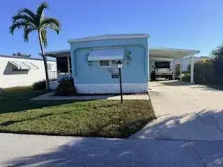 102 N Warner Drive, Jensen Beach FL 34957 photo 3