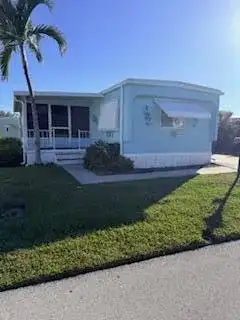 102 N Warner Drive, Jensen Beach FL 34957 photo 4