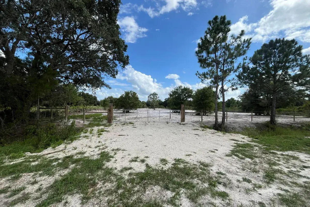 16916 NW 262nd Street, Okeechobee FL 34972
