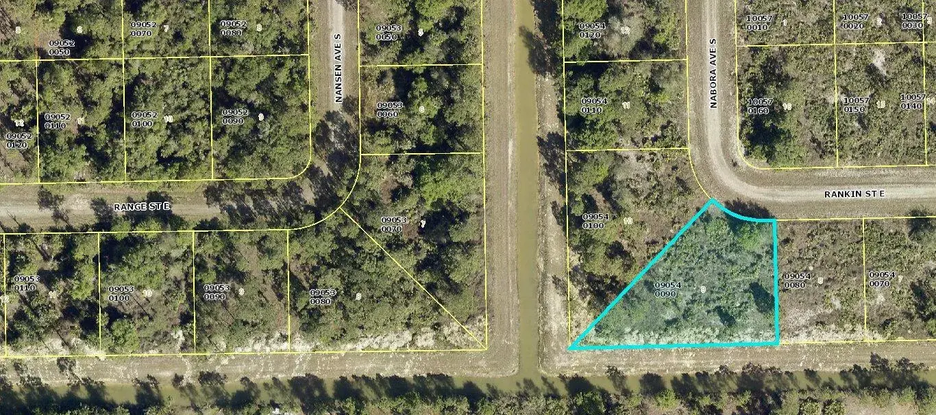 1130 Rankin Street E, Lehigh Acres FL 33974