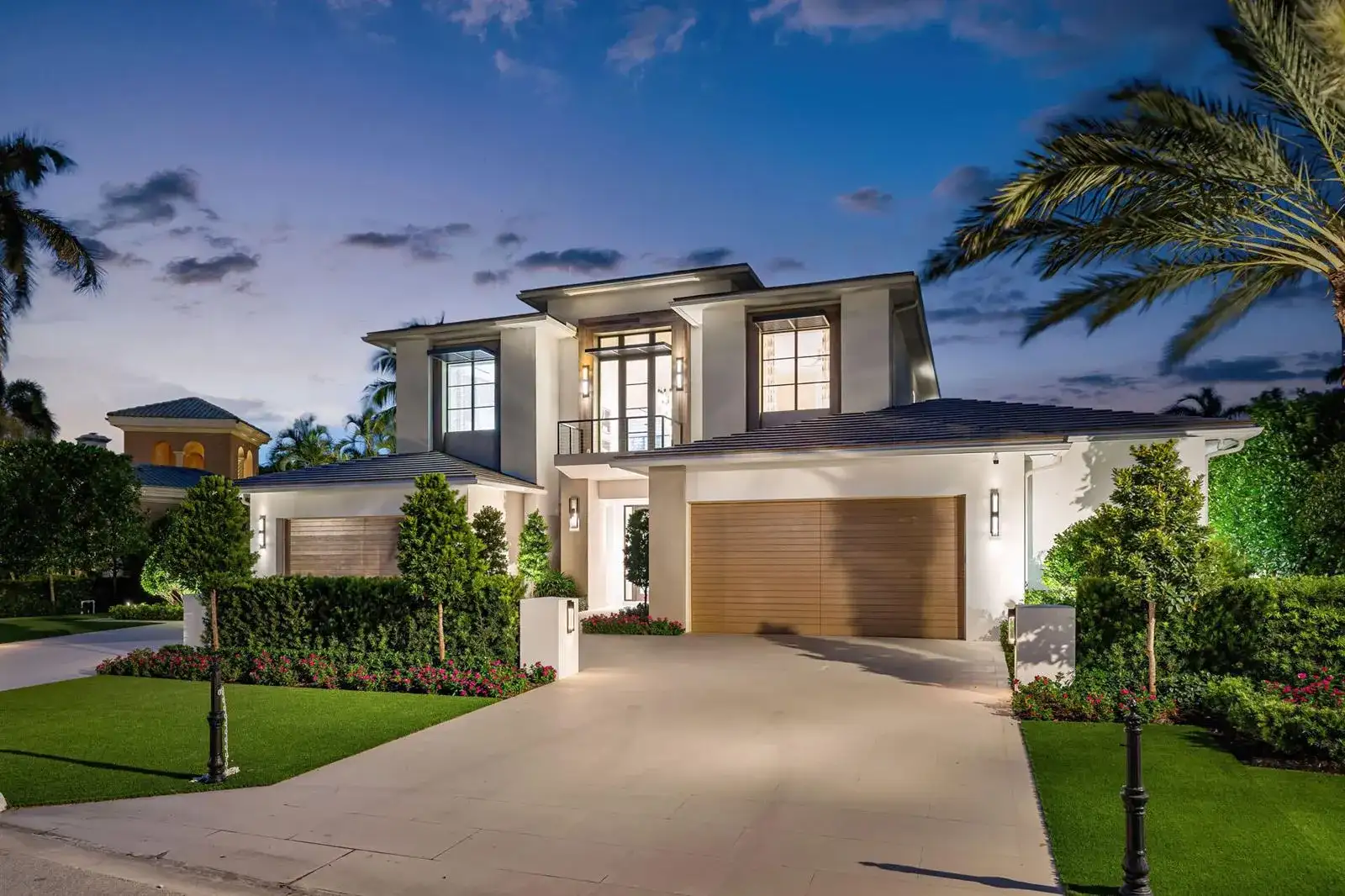 471 Royal Palm Way, Boca Raton FL 33432 photo 2