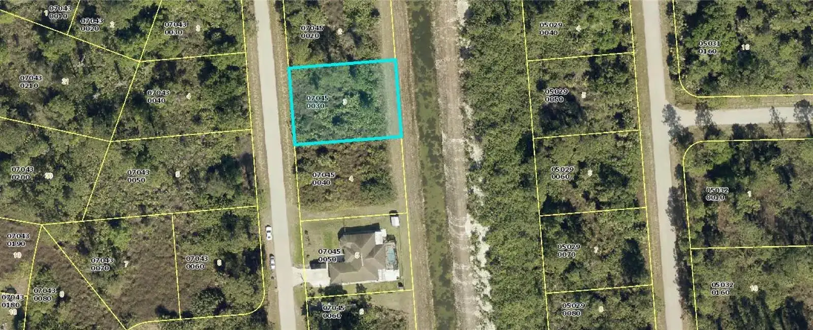 157 Andalucia Avenue S, Lehigh Acres FL 33974 photo 2