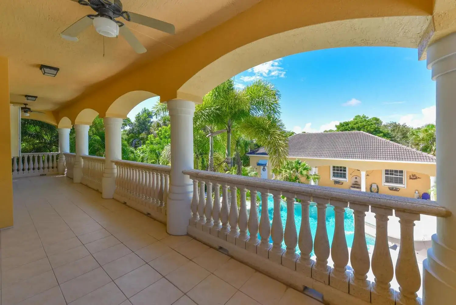 8053 S Indian River Drive, Fort Pierce FL 34982 photo 5