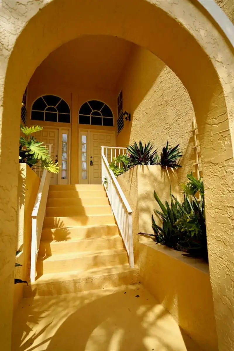 2121 S Ocean Boulevard # 804, Lauderdale By The Sea FL 33062 photo 2